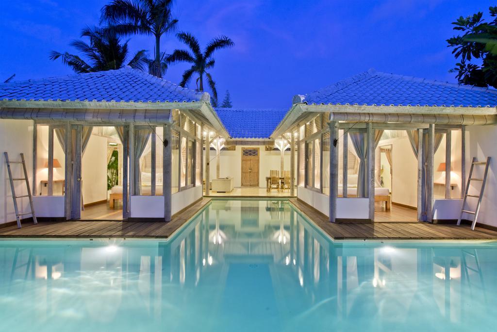 Laksmana Hideaway 2 - Surrounded By Water- 2bd With Fantastic Pool! *