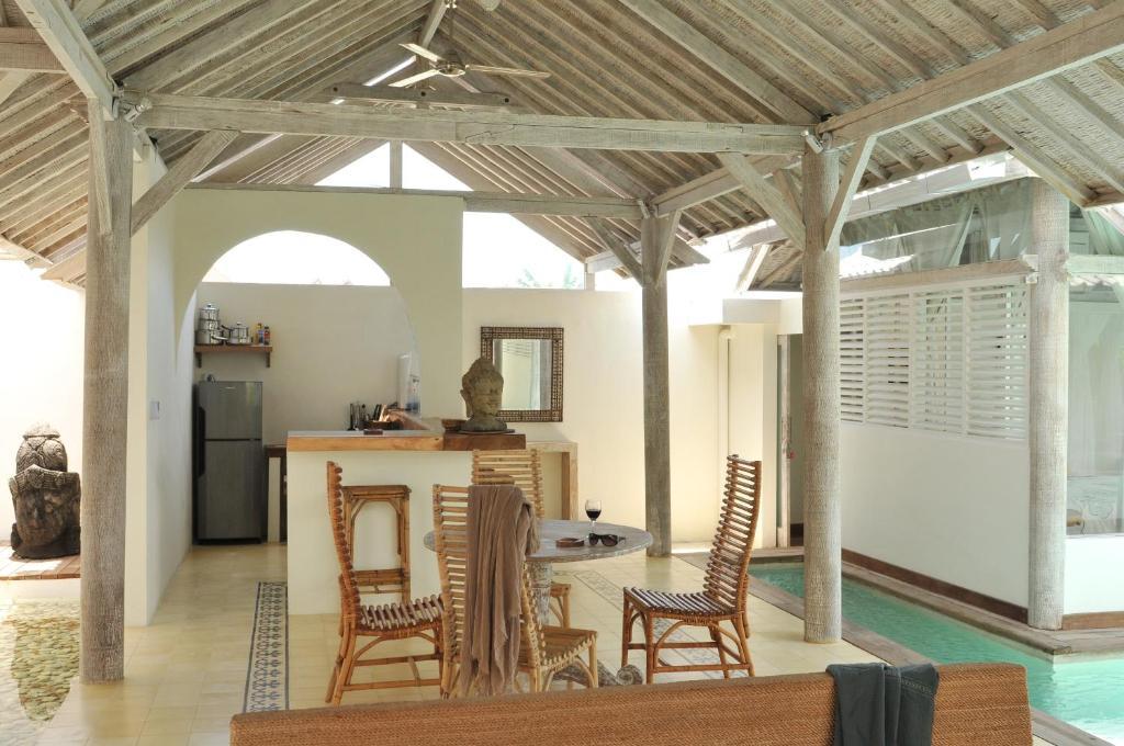 Laksmana Hideaway 2 - Surrounded By Water- 2bd With Fantastic Pool! Seminyak (Bali)