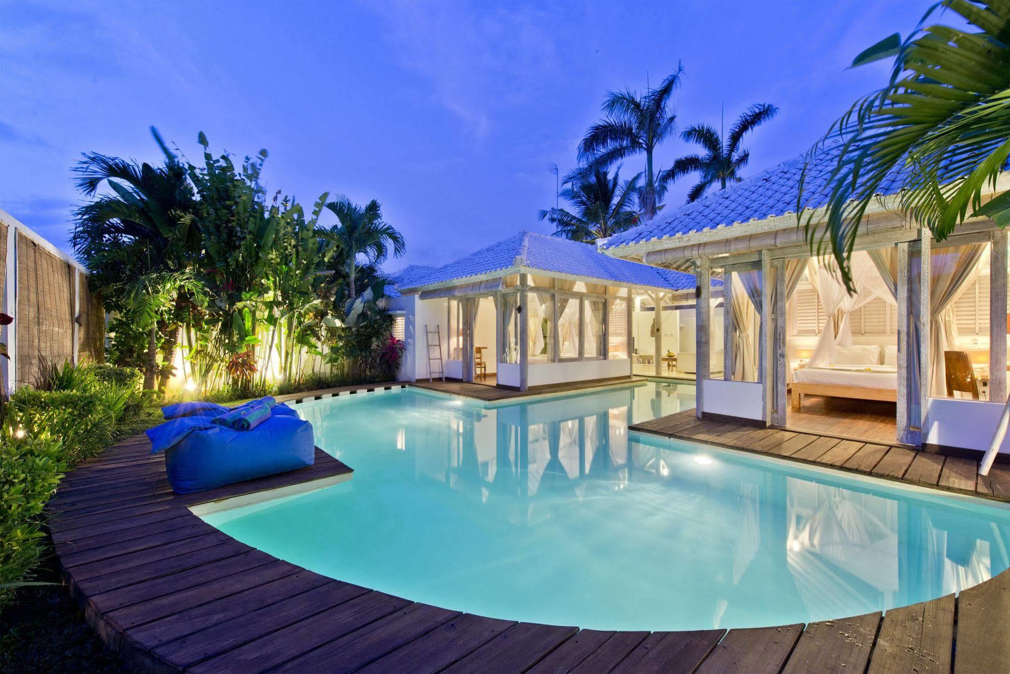 Laksmana Hideaway 2 - Surrounded By Water- 2bd With Fantastic Pool! Villa *